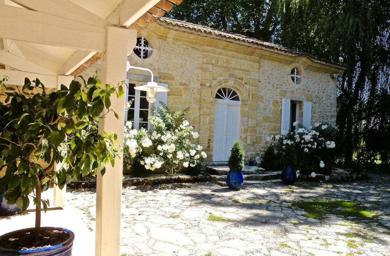 Moulin De Rioupassat Chambres D'Hotes De Charme Rauzan Exterior foto